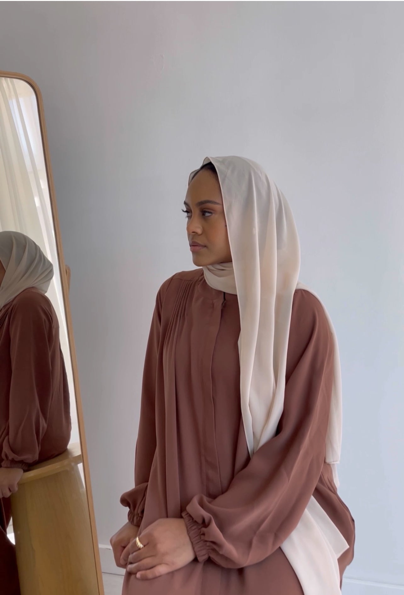 Basic Pocket Abaya - Sienna