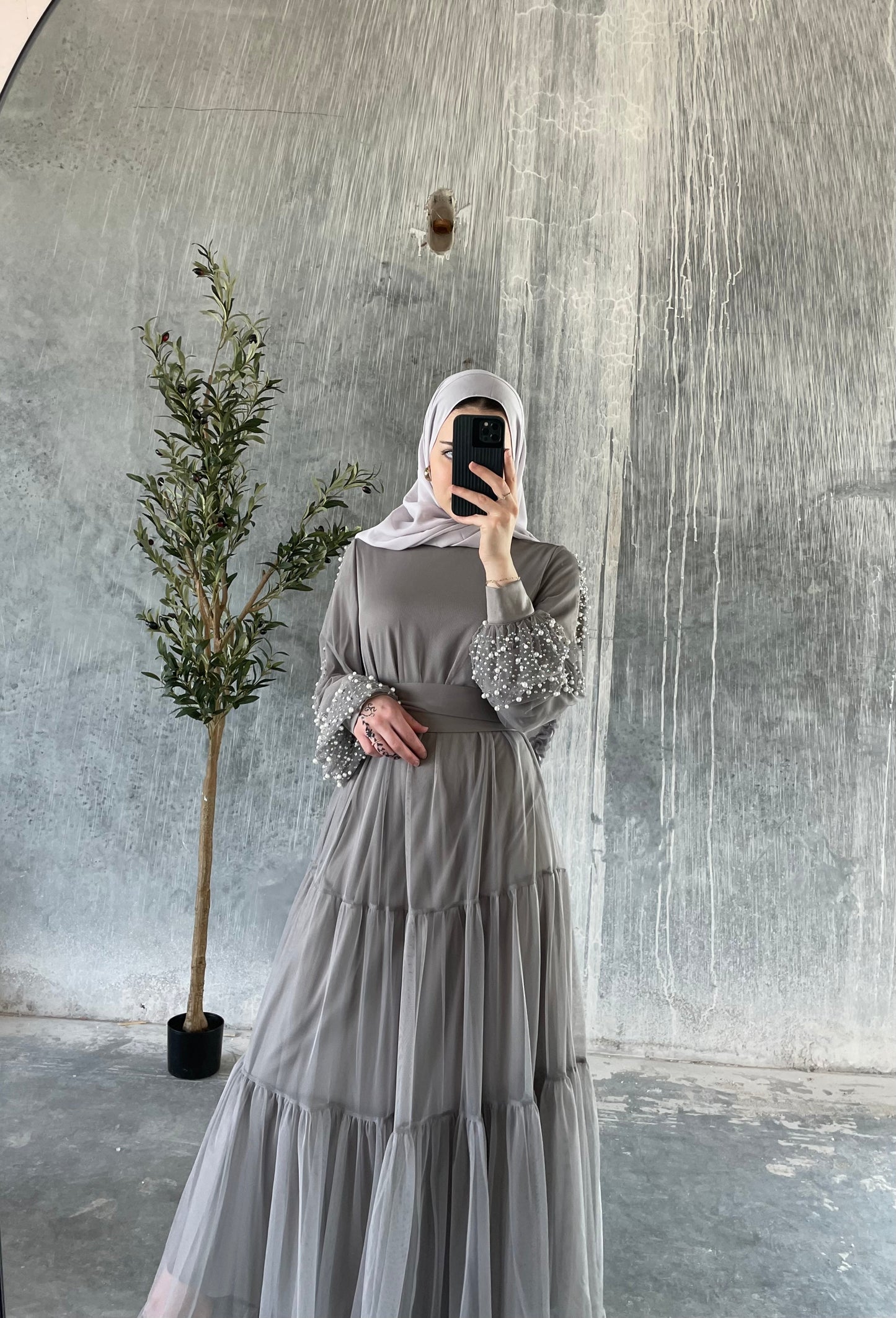 Queen of Gems - Grey