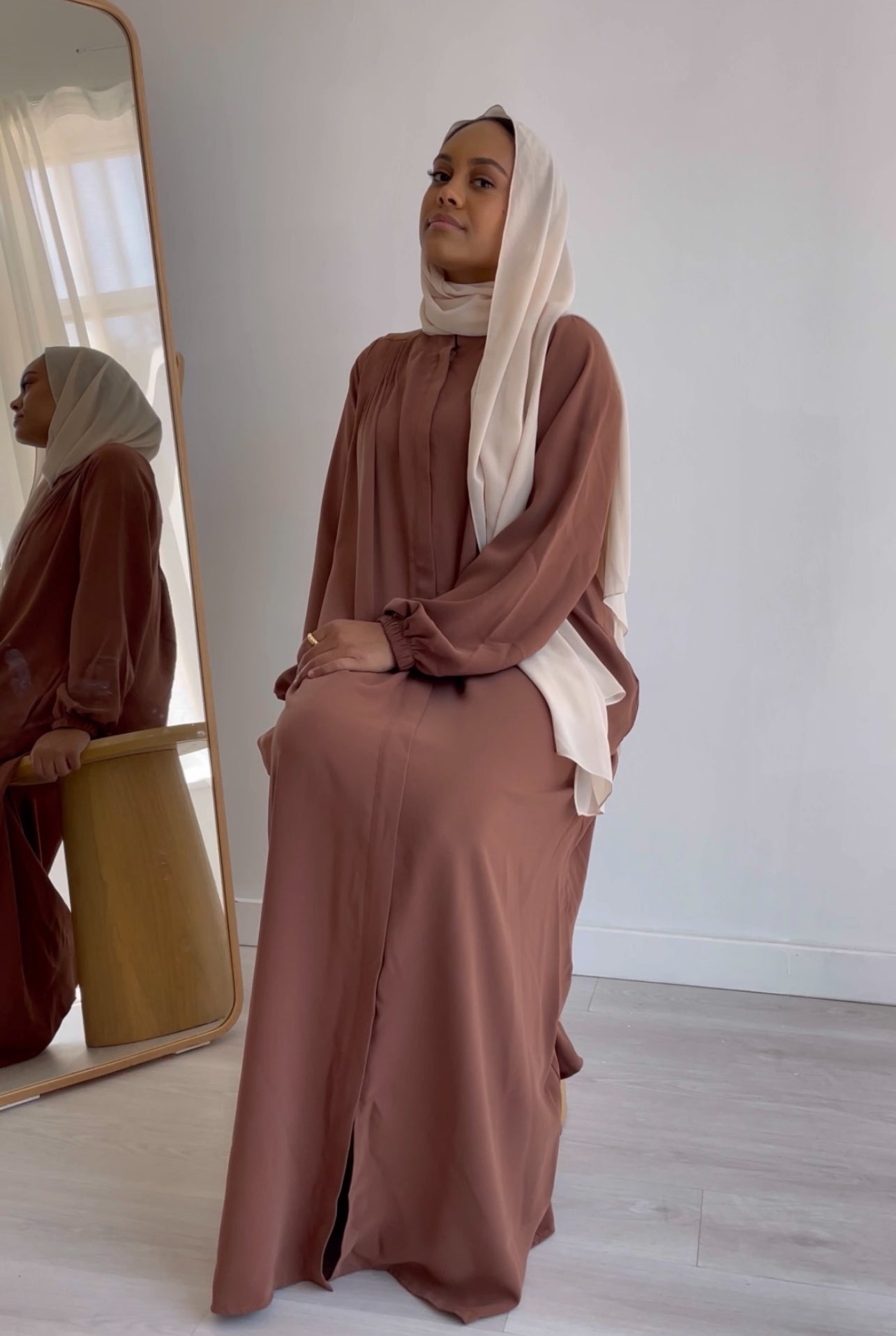 Basic Pocket Abaya - Sienna