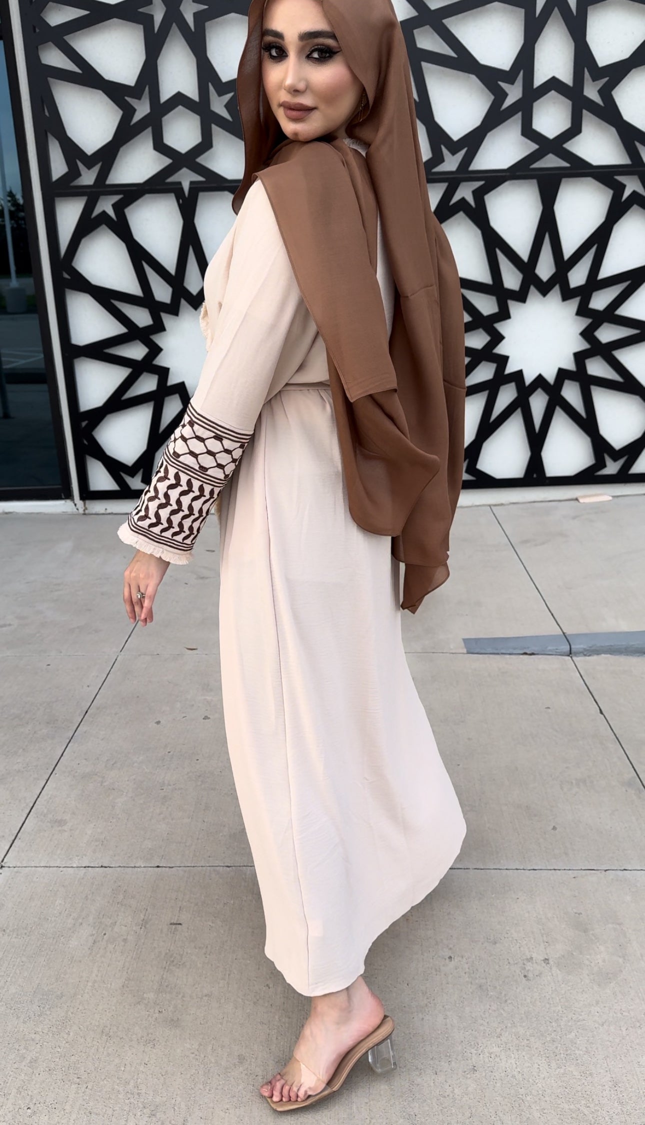 Keffiyeh Abaya - Blush