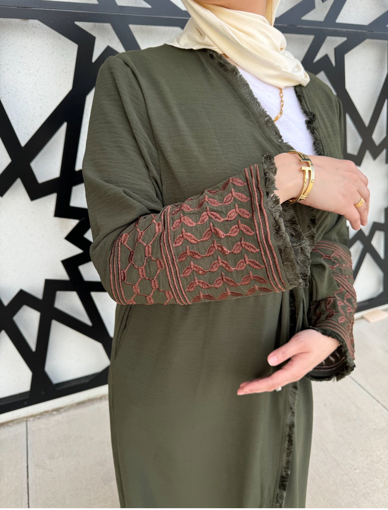 Keffiyeh Abaya - Olive