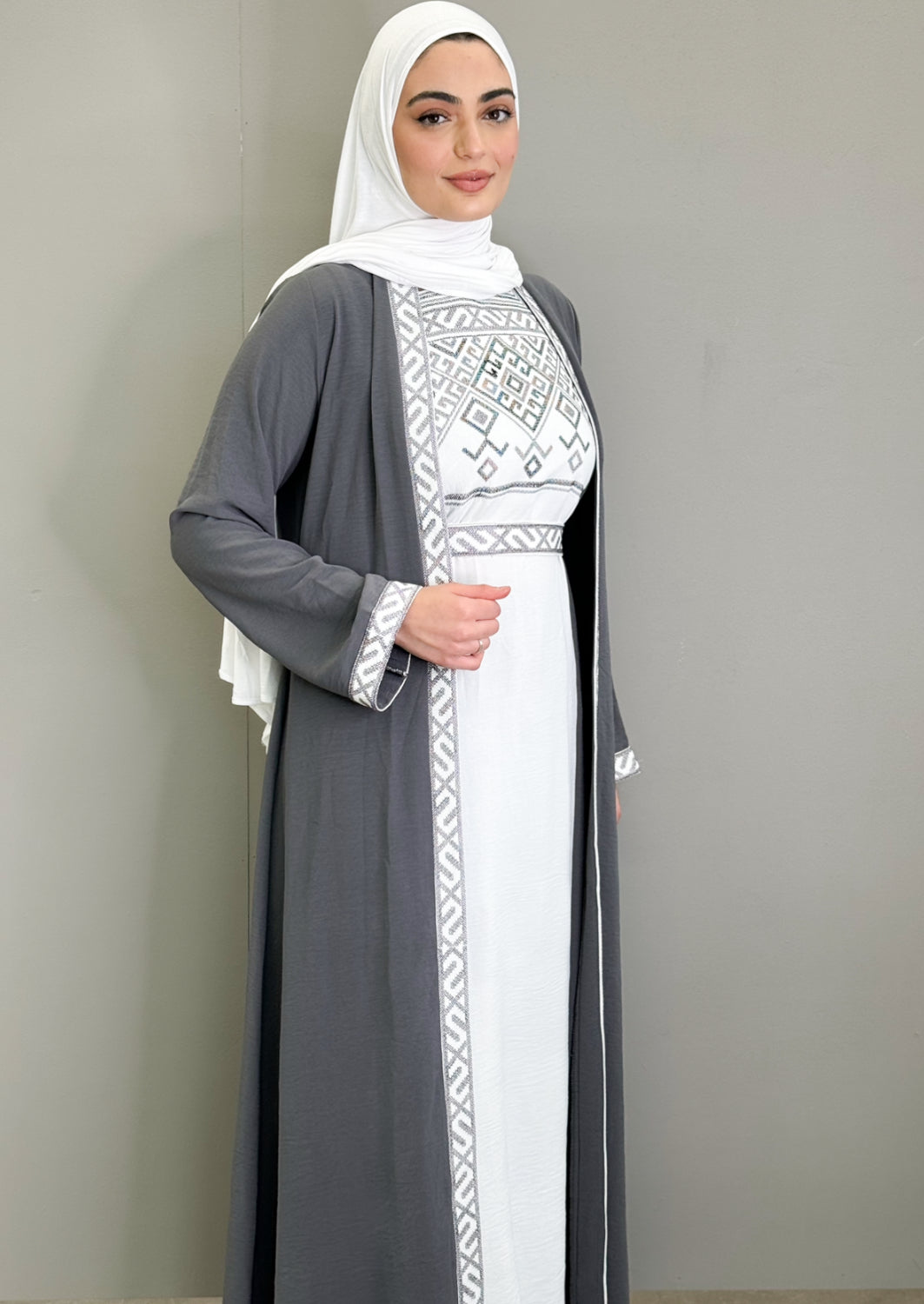 Bold Border Abaya - Gray