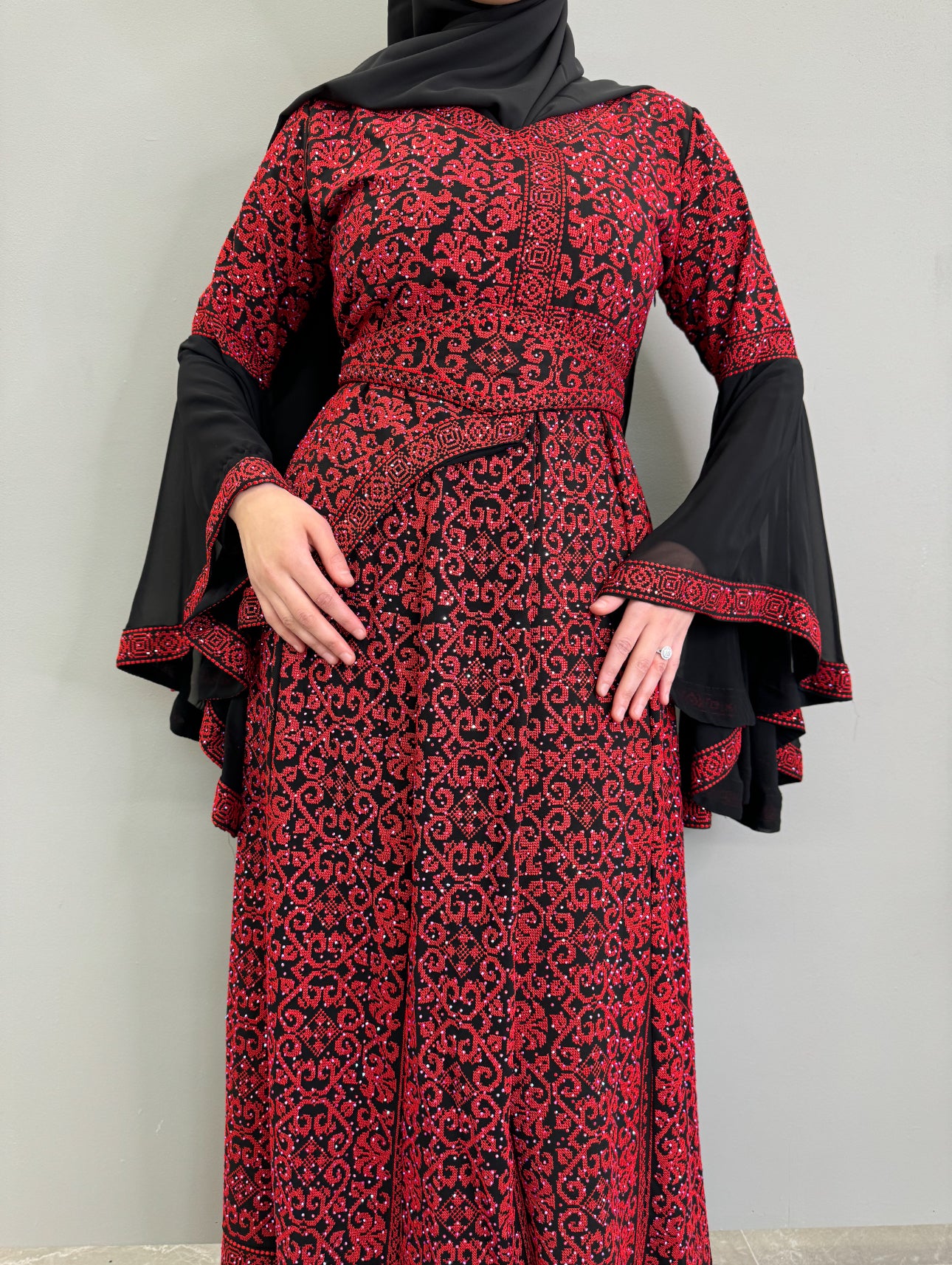 Pali Queen Tatreez Dress - Red