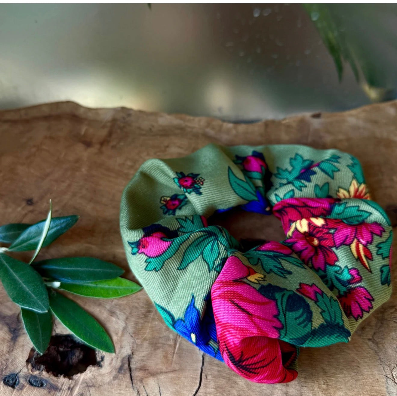 Hand Made Palestine Scrunchie with Hidden Zipper