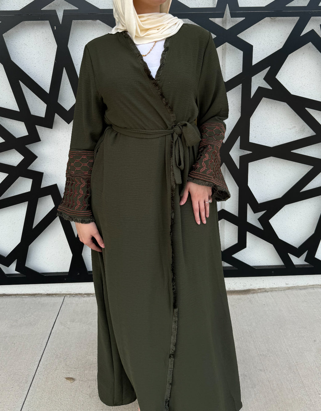 Keffiyeh Abaya - Olive – HANORA