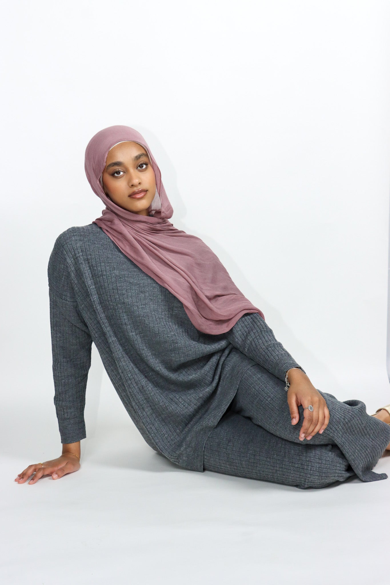 Front Pocket Knit Set - Gray