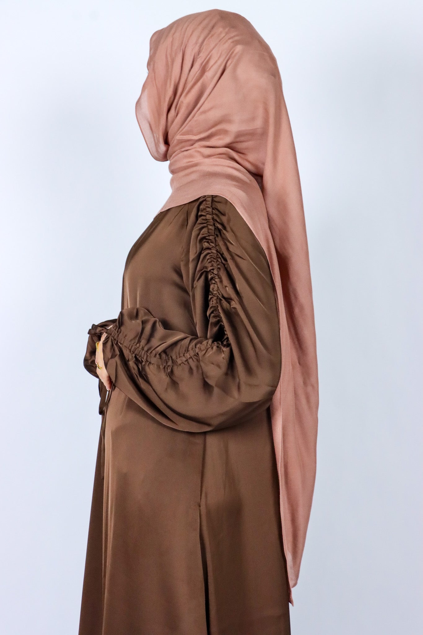 Ruched Sleeve Abaya - Mocha