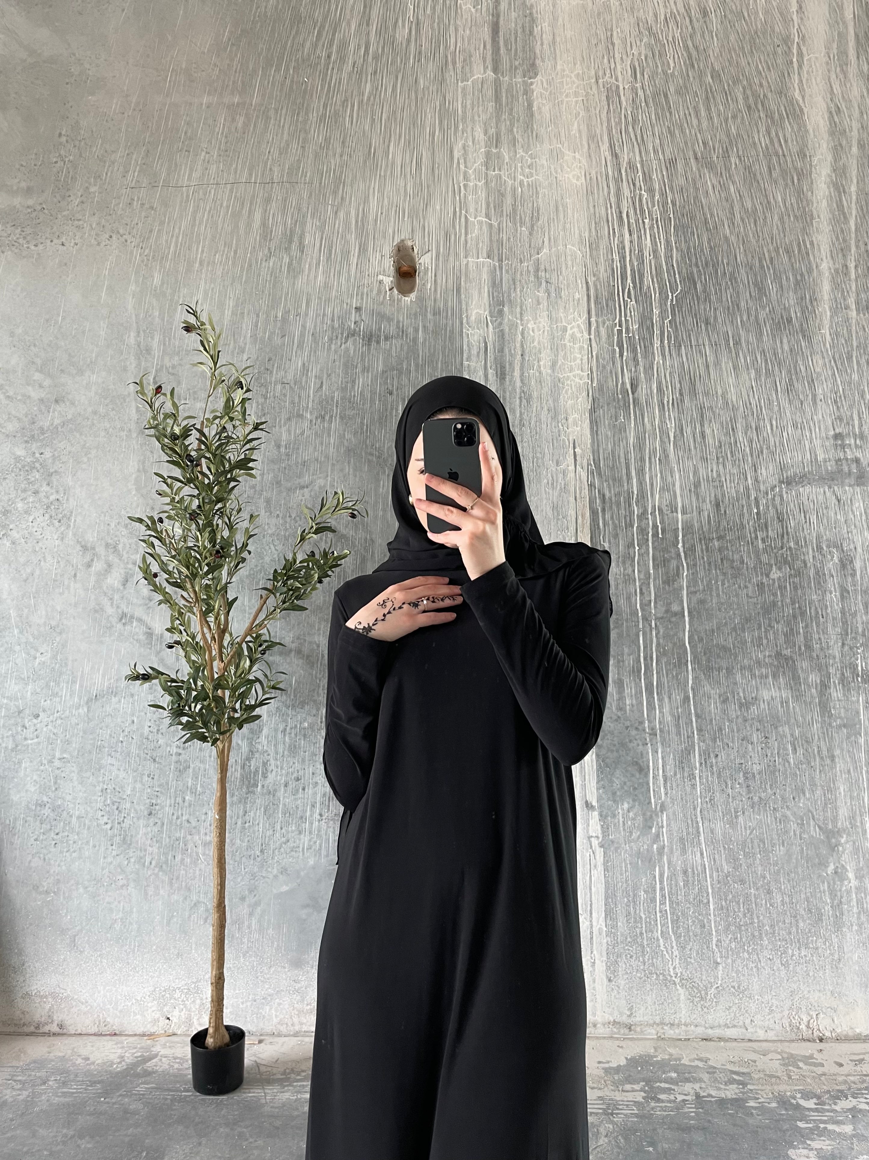 Basic Maxi Dress - Black